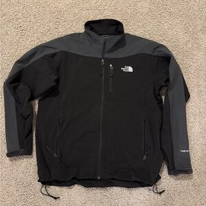 The North Face Men's Dual-Tone Performance Jacket